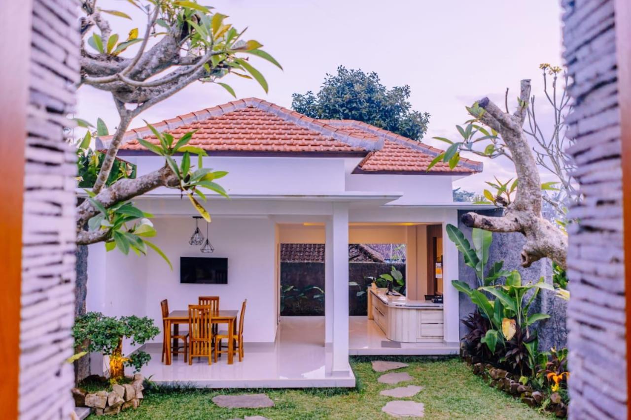 The Sidemen Villa