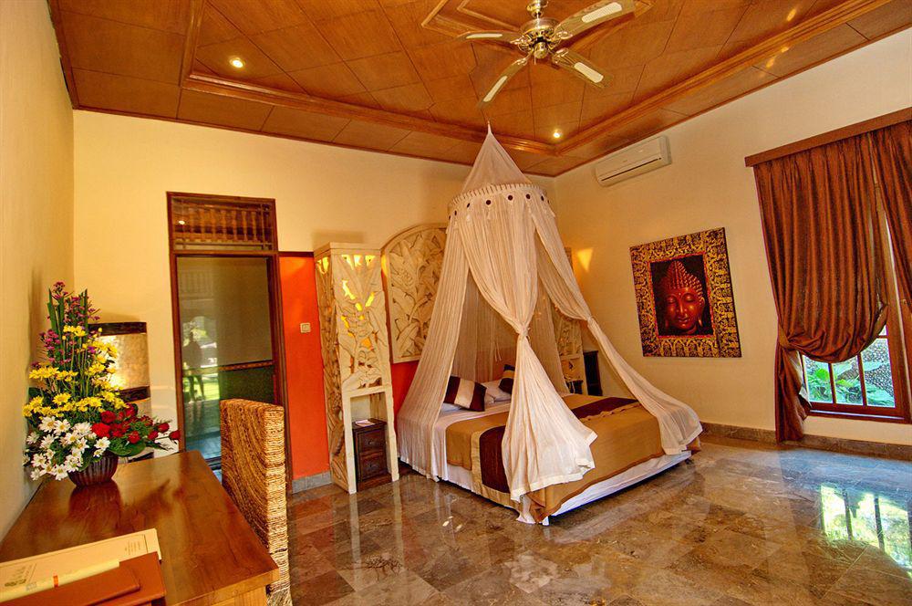 Hotel Villa Ubud 3*