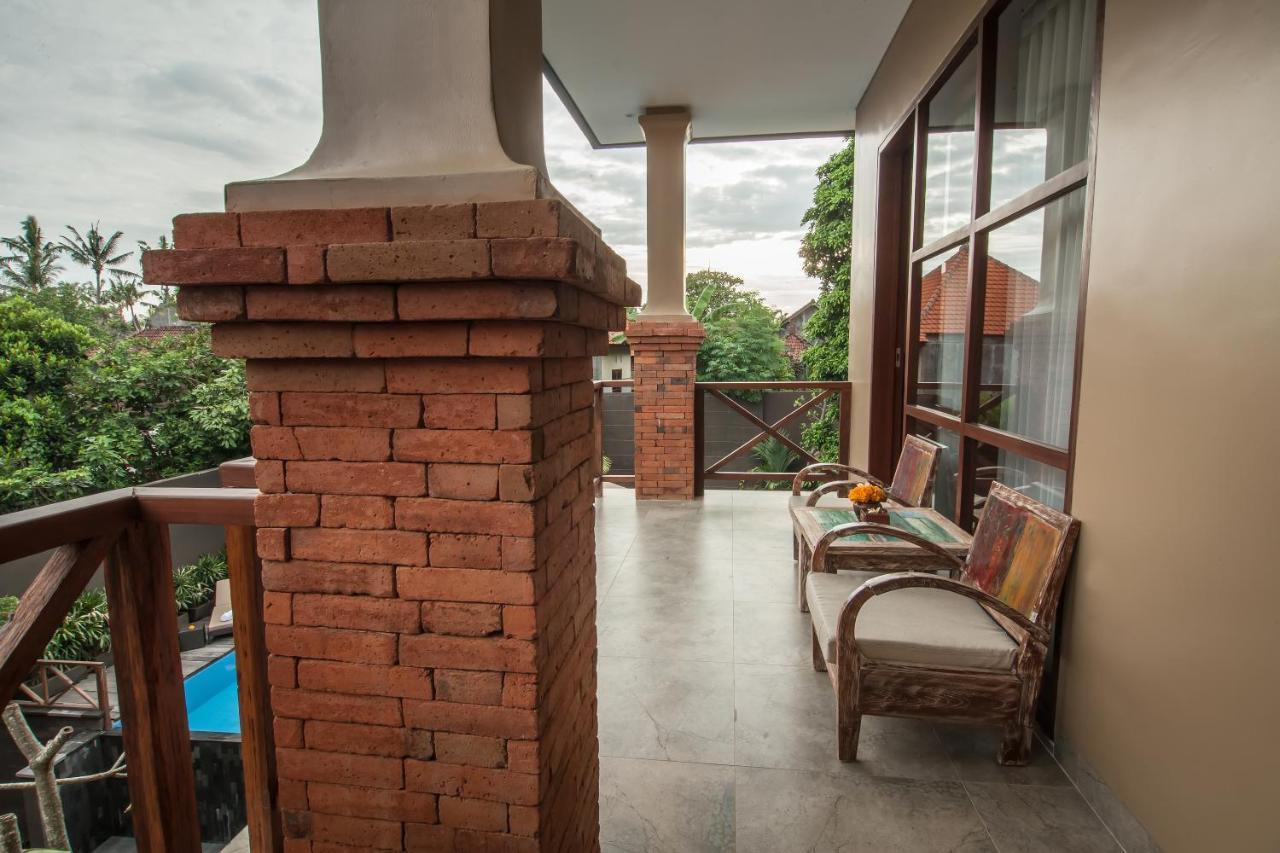 Guest house Merak Village By Prasi
