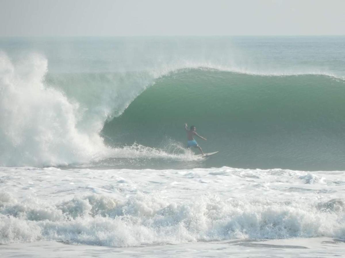 The Point Surfcamp Bali Hotel Pulukan