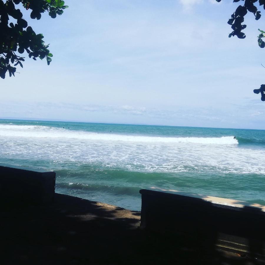The Point Surfcamp Bali 3*