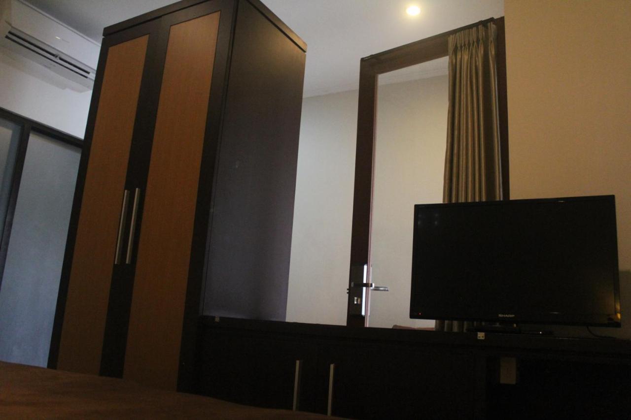 Aparthotel Suji 2*