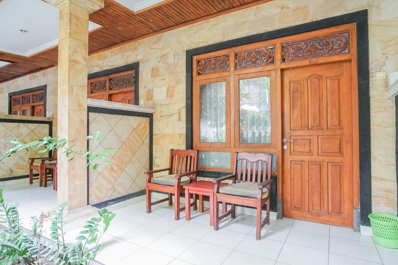 Mahendra Guest house 2*