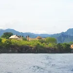 Menjangan Dynasty Resort
