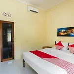 Oyo 618 Top Homestay