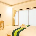 Liong Guest House