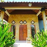 Nyoman Guesthouse And Grill