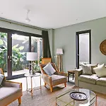 Villa Ixora