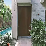 Villa Ixora