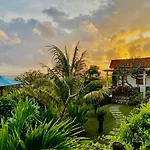 Gara Gara Sea View