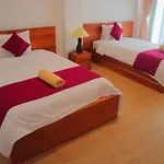 Ayu Laba Beach Villa And Resto