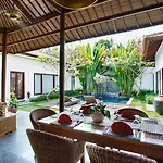 Ubud Raya Villa and Resort