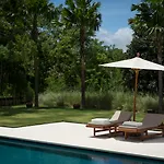 REVĪVŌ Wellness Resort Nusa Dua Bali