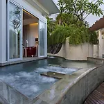 Taman Mesari Luxury Villas-Seminyak