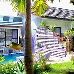 Vande Guest House