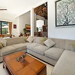 Villa Tri Murti