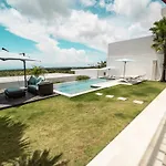 Ulluwatu Mermaid Villa
