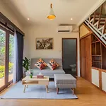 Kabeh Jati Garden Villa & Restaurant