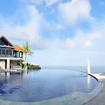 Blue Point Bay Villas & Spa