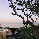 Ulu Segara Luxury Suites & Villas