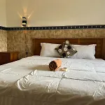 Leo Home Stay
