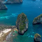 Golden Garuda Cottages