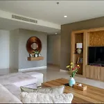 Luxury Apartment At Ayana Residences