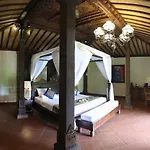 Shanti Natural Panorama View Hotel