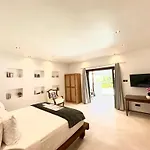 The Apartments Umalas