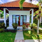 Tunjung Kuning Cottage