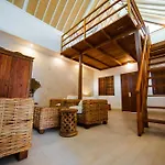 Bombora Medewi