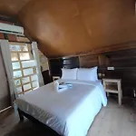 Yogi Beach Cabin