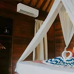 Garden Cottage Lembongan & Hostel