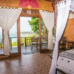 Oka 7 Bungalow