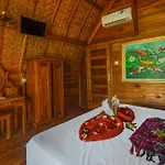 Kubu Sental Cottage