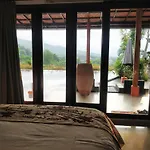 The Dharma Lovina - Mountain, Sea & Sunset View - Private Villa W Starlink - 5Br