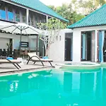 Artemis Villa Hotel