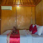 Manta Cottages With Sea View