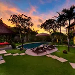 Villa Kakatua