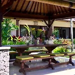 Villa Kakatua