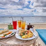 Sari Nadi Beach 2