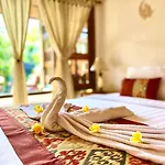 Narafa\'S Guest House