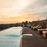 Infinity8 Bali
