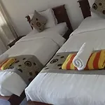 Reynold Artha Guest House