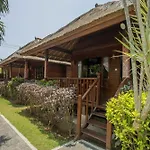 Lembongan Mantra Huts