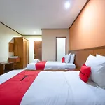 Reddoorz Plus At Mahajaya Hotel Denpasar