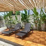 Tattva Uluwatu, Surf & Yoga Retreat