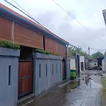 Taman Bali Homestay