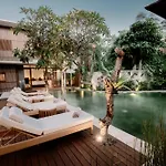 Brand New Paya Paya Villa 4 Bedroom Villa Seminyak