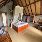 Bukit Catu Bungalows